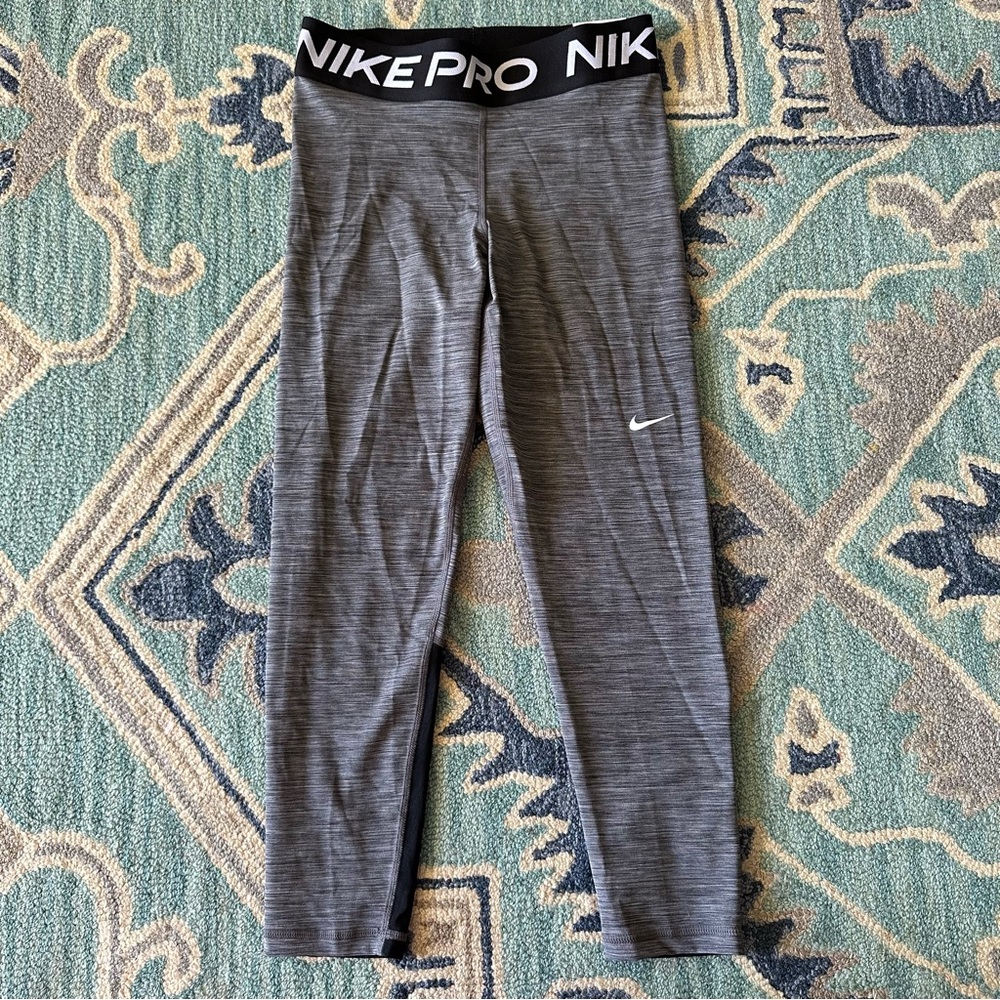 Nike pro leggings